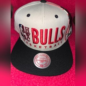 Bulls Basketball Adjustable Cap - Black and White
